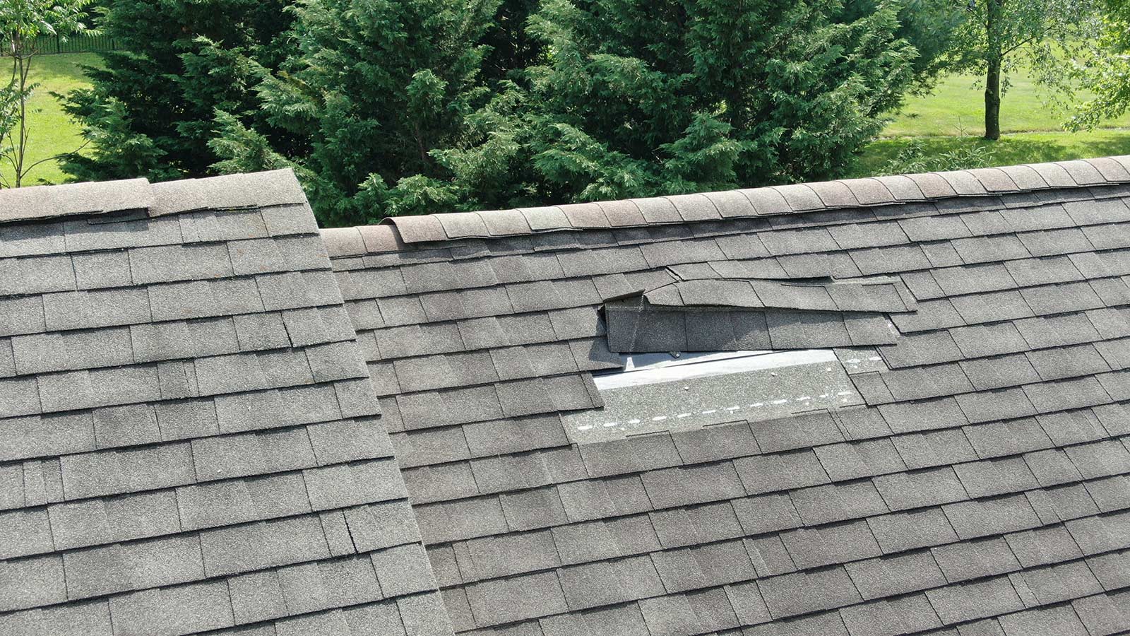 bg-roofing-storm-damage-shingles3